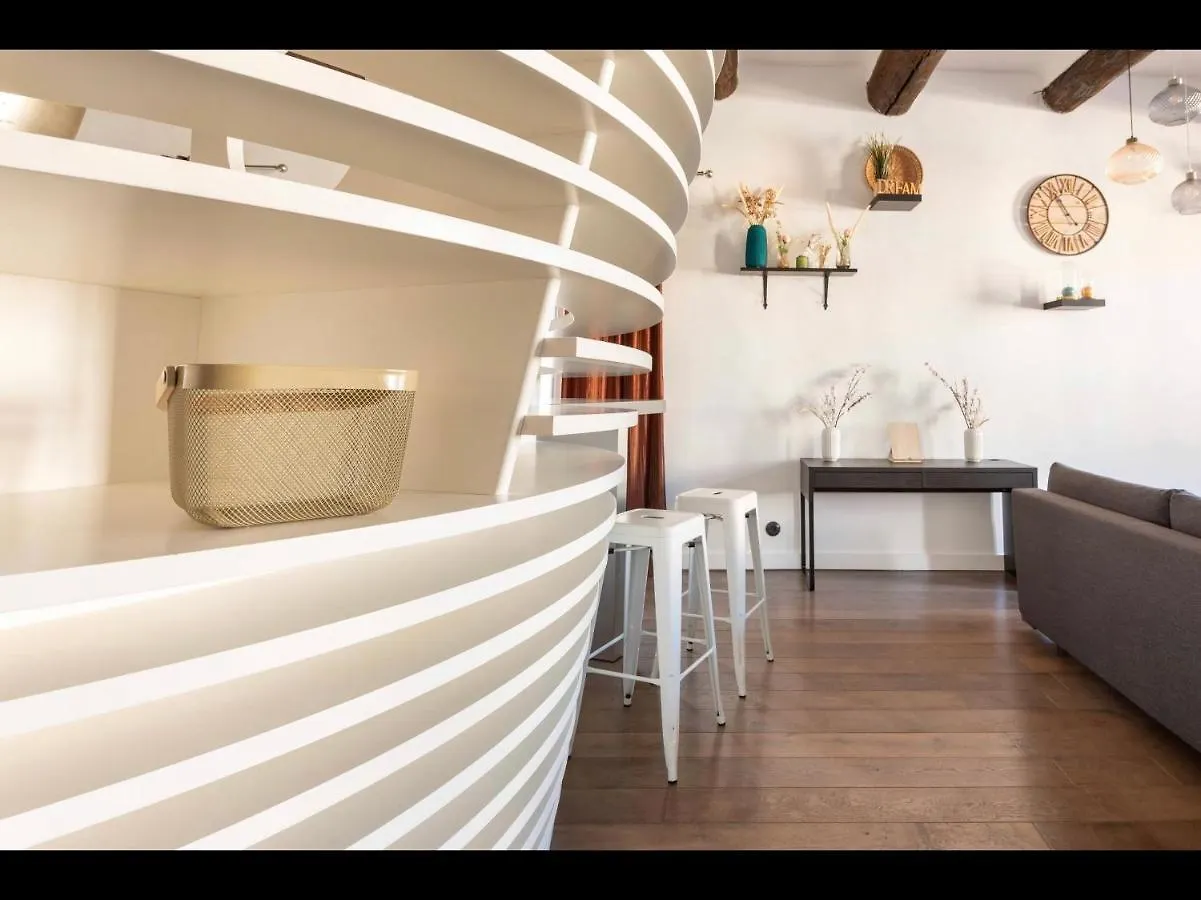 Hotel Loft Vieux Port à Marseille 0*,