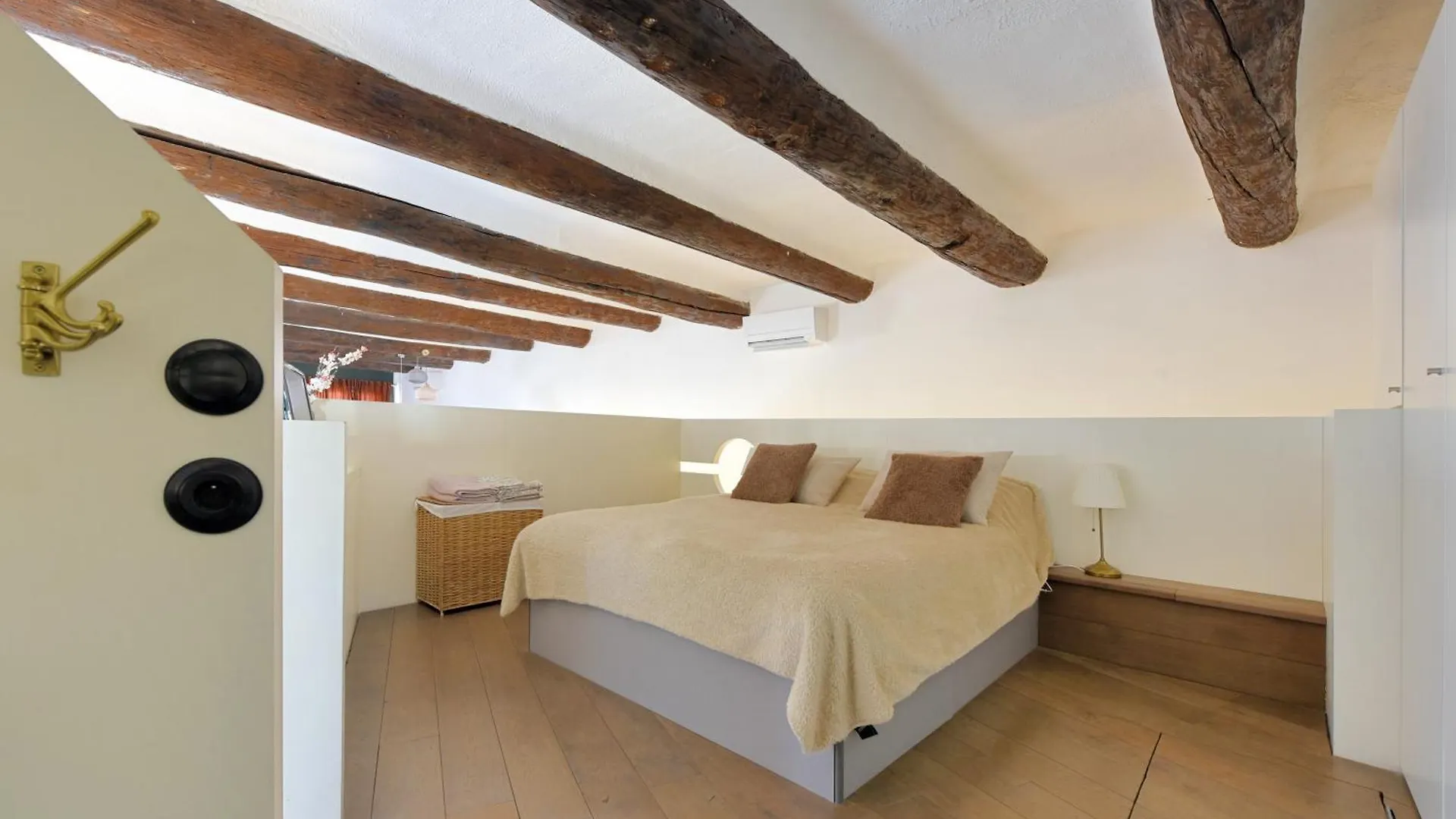 Hotel Loft Vieux Port à Marseille 0*,  France