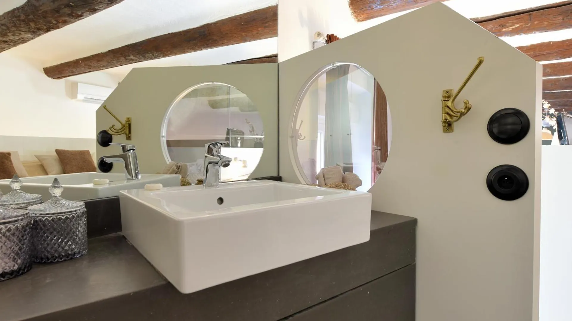 Vieux-Port Magnifique Appartement Loft Marseille France