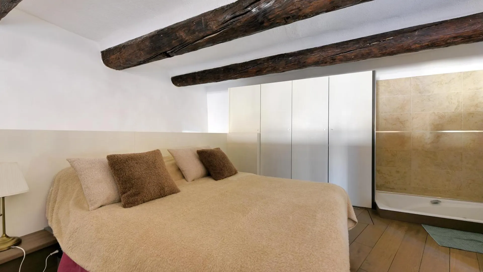Hotel Vieux-Port Magnifique Appartement Loft Marseille France