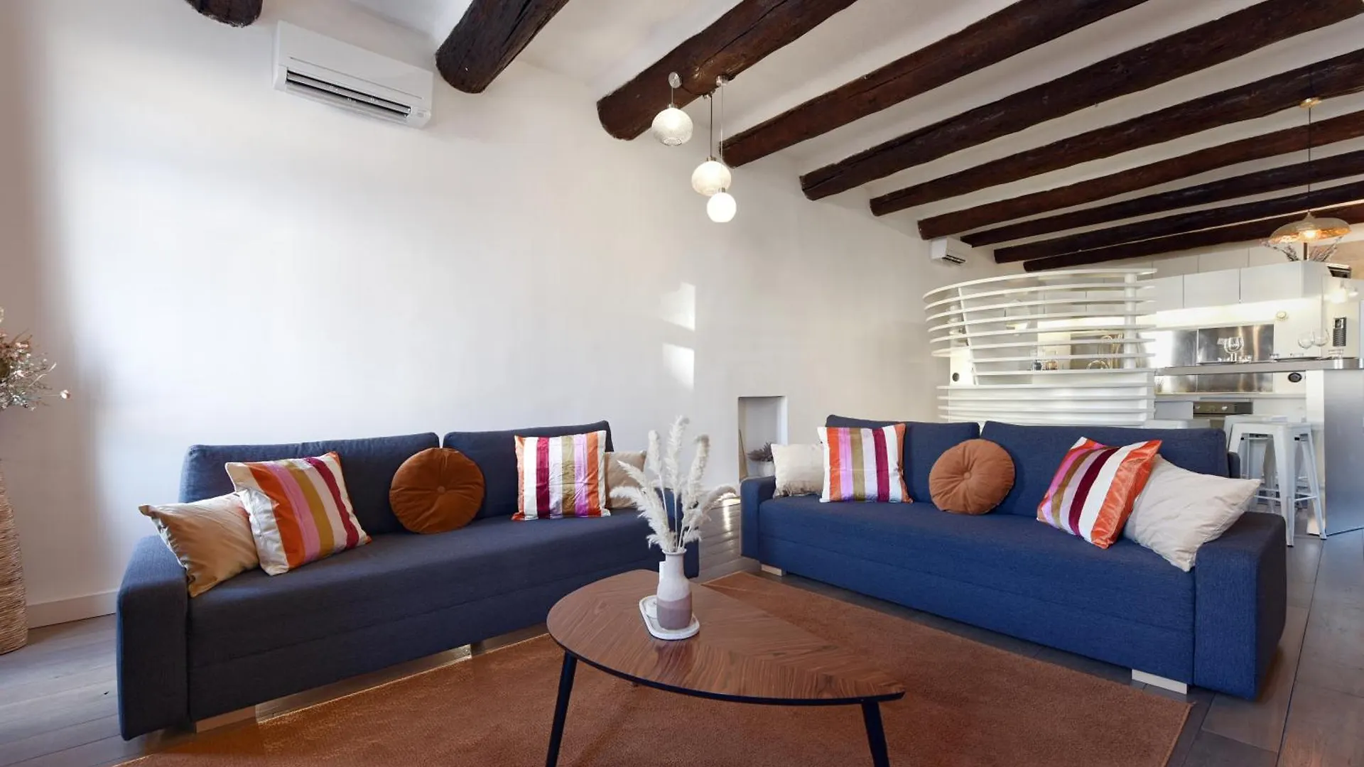 Vieux-Port Magnifique Appartement Loft Marseille Hotel